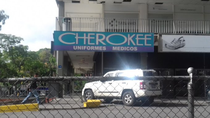 Fachada de Cherokee Uniformes